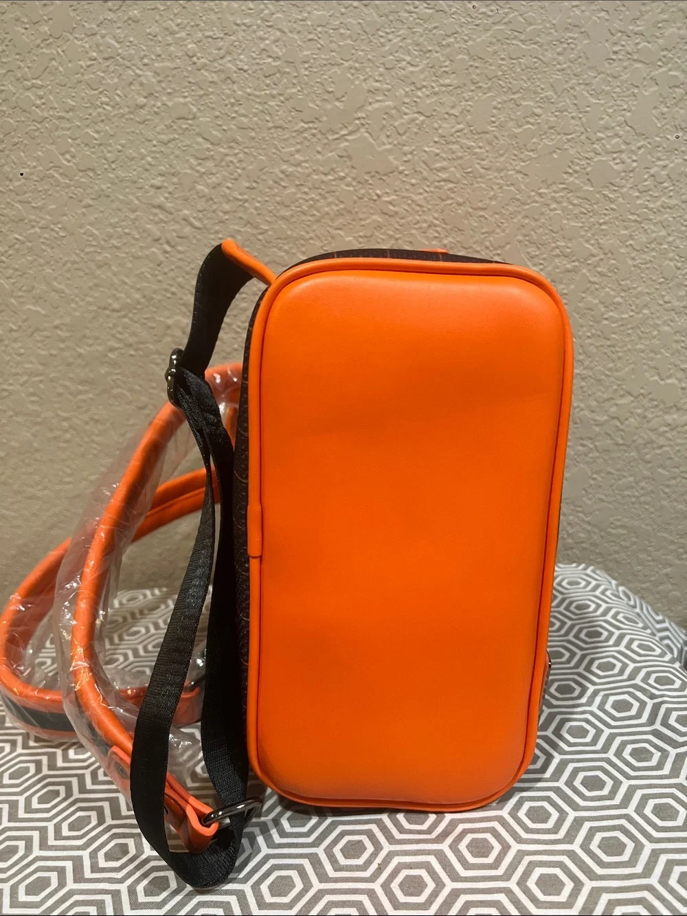 Loungefly Black & Orange Halloween Mini Backpack Michael Myers jersey